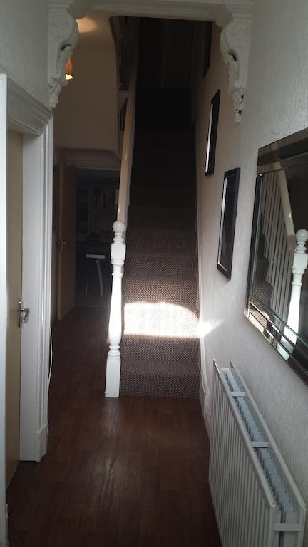 The Kingscliffe Guesthouse Manchester Ngoại thất bức ảnh